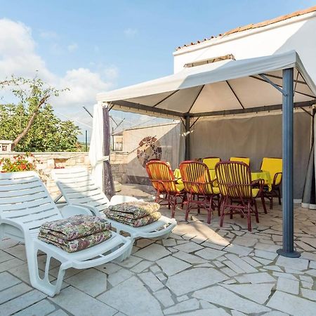 Kuca Za Odmor Lucy Apartment Pula Exterior foto
