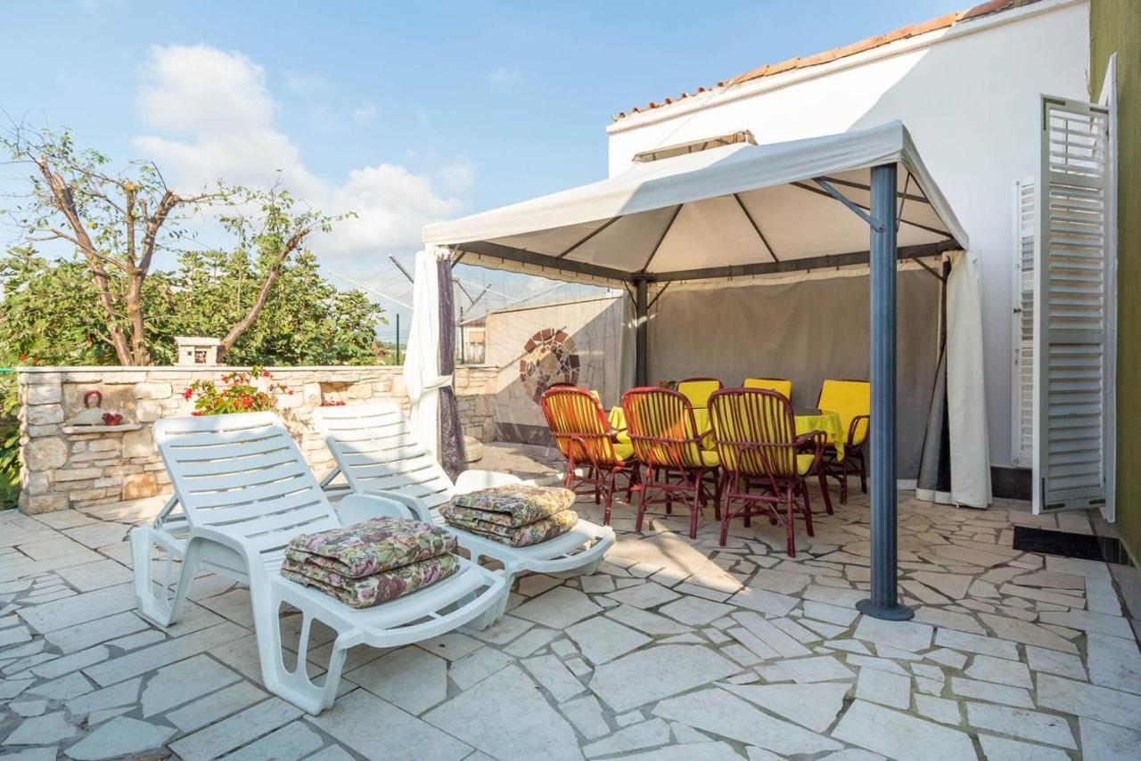 Kuca Za Odmor Lucy Apartment Pula Exterior foto