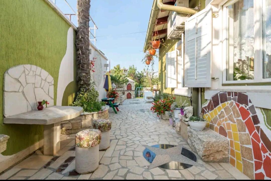 Kuca Za Odmor Lucy Apartment Pula Exterior foto